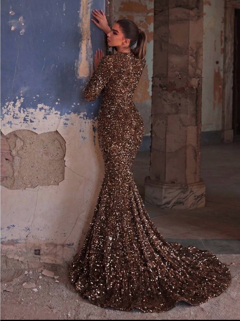 Elegant Long-Sleeve Sequin Mermaid Gown in Brown